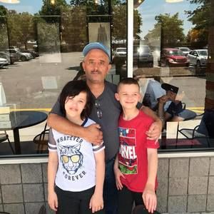 Meet your Posher, Chad